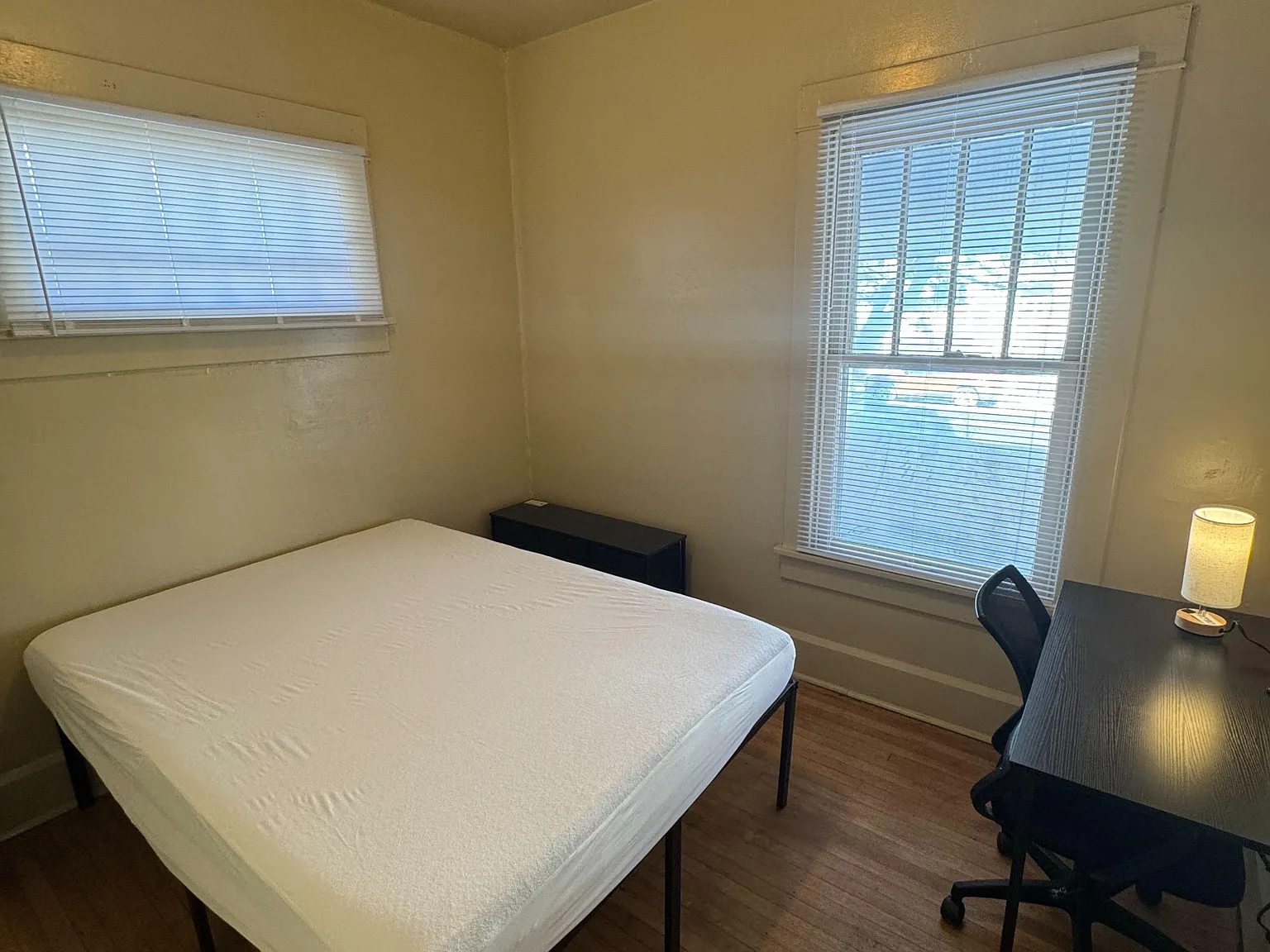 4 bed, 2.0 bath, 1737 sqft, $815 — Photo 1