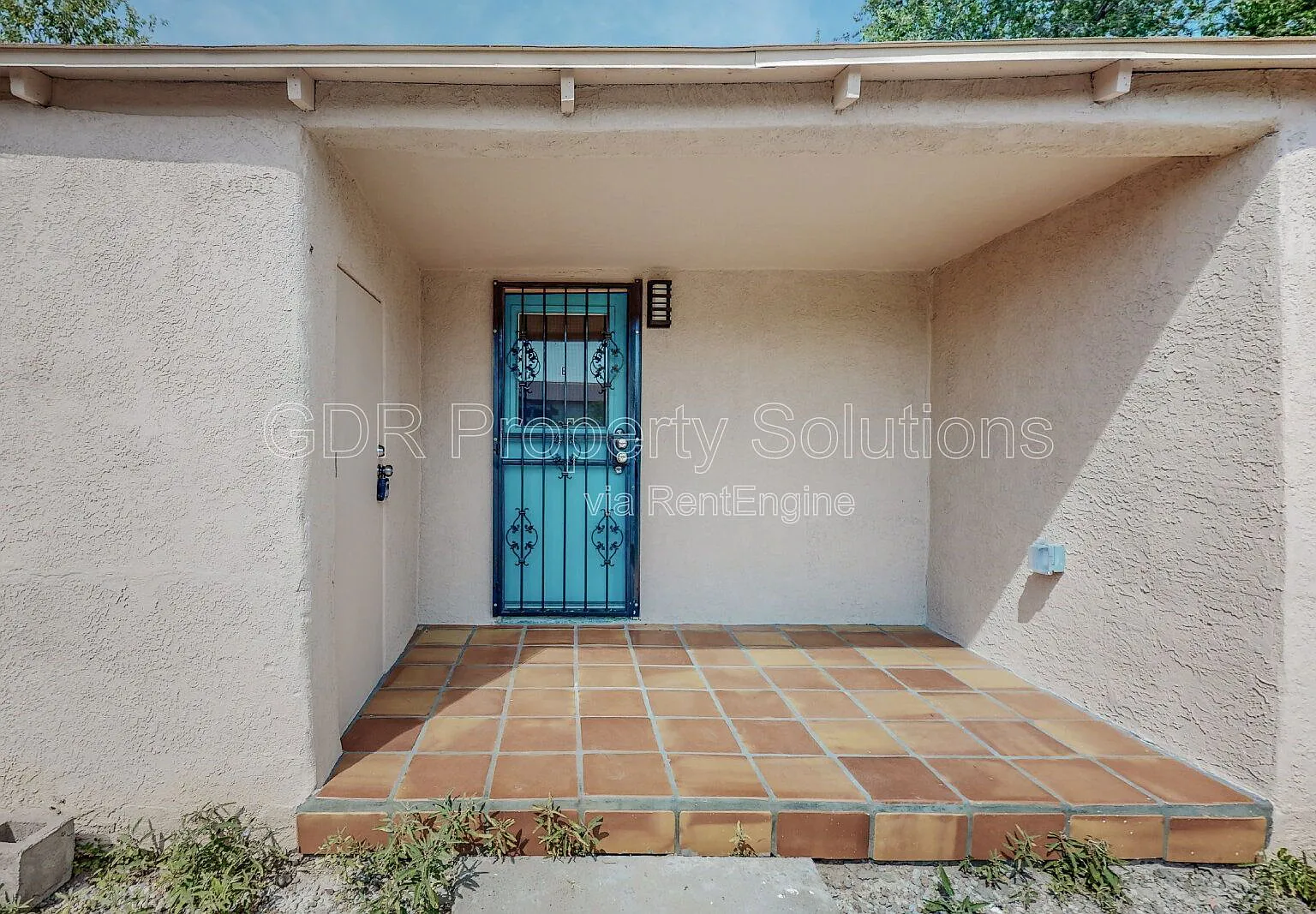 2 bed, 1.0 bath, 715 sqft, $1,500 — Photo 2