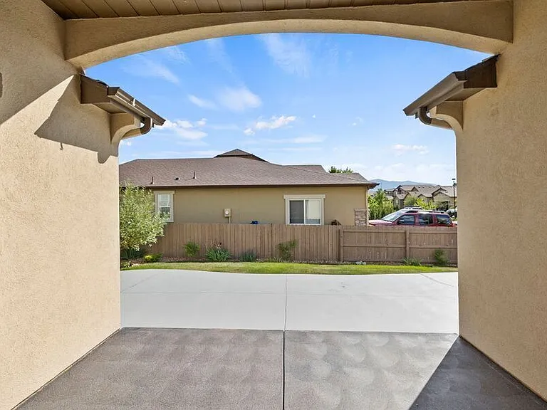 9212 Lizard Rock Trl — Photo 50