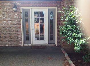 986 NW Birdsdale Ave, Gresham, OR 97030