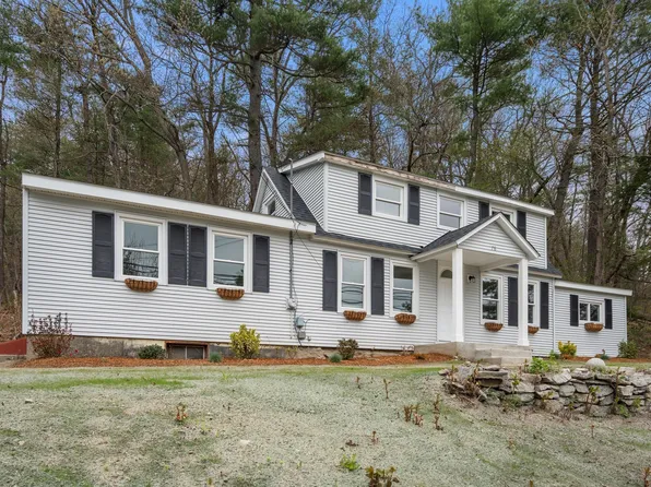 78 Pleasant St, Grafton, MA 01519