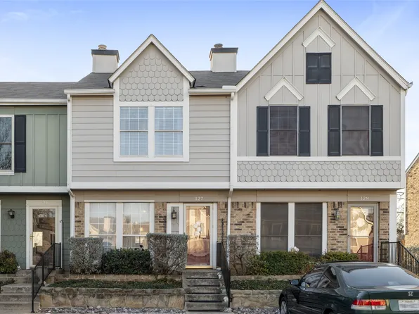 127 Surrey Ln, Euless, TX 76039