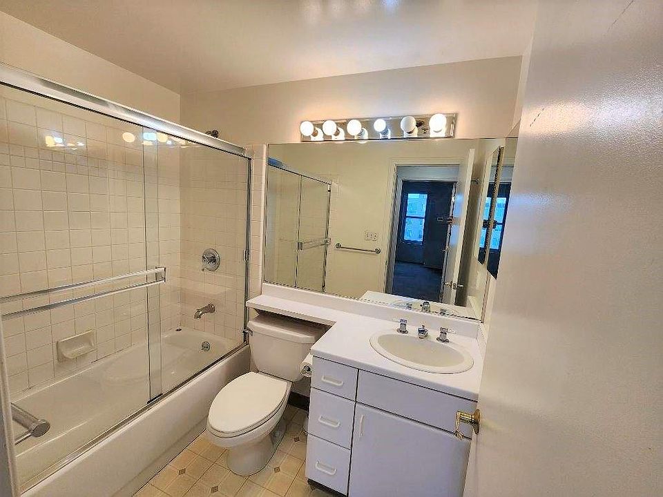 1st image of 240 Lombard St Floor 7