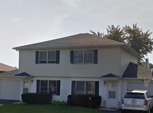 73 Joy St, Sugar Grove, IL 60554