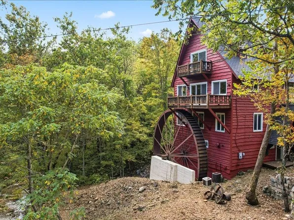 6602 Middlebrook Rd, Raphine, VA 24472