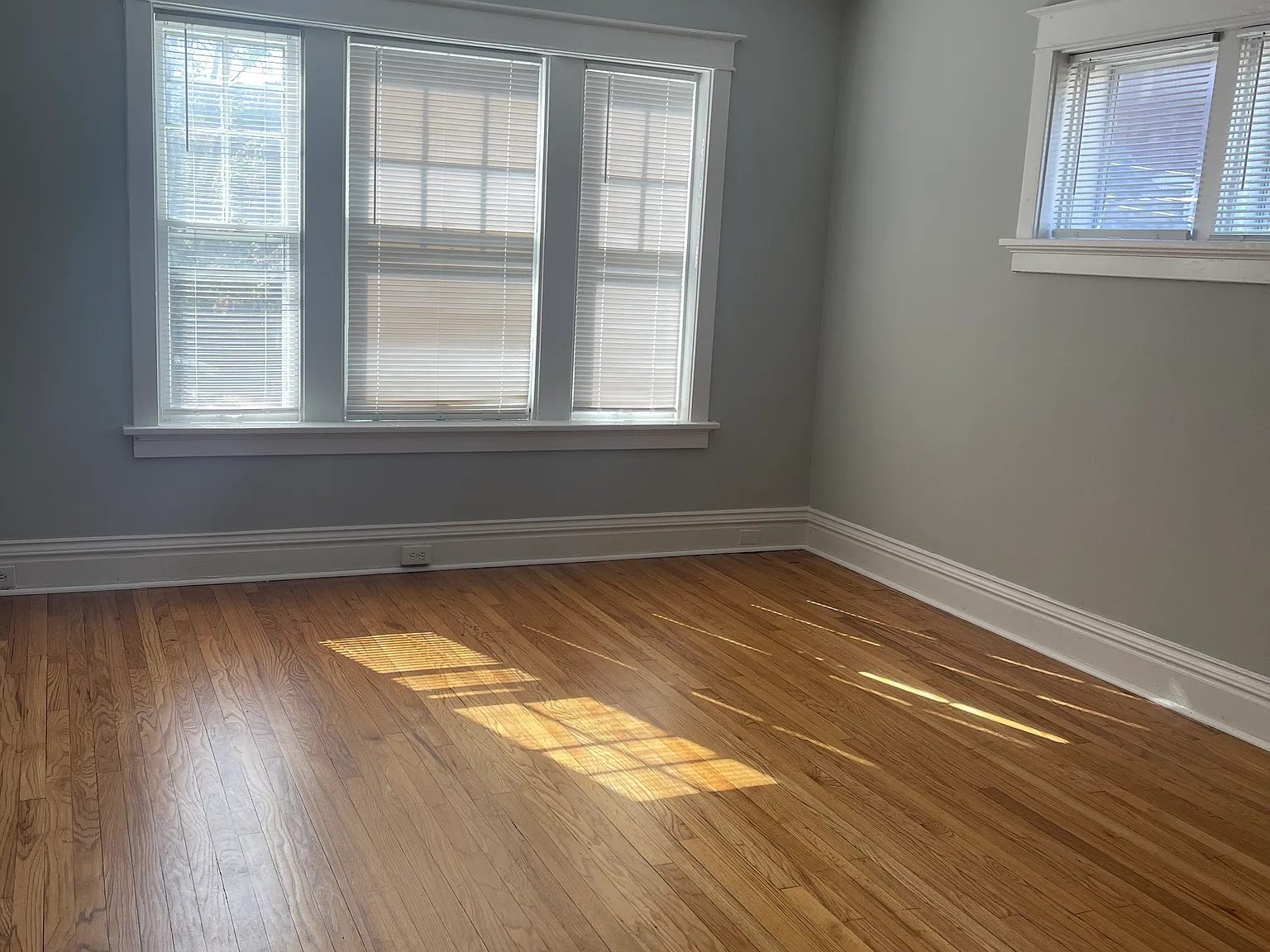 3437 Shenandoah Ave — Photo 1