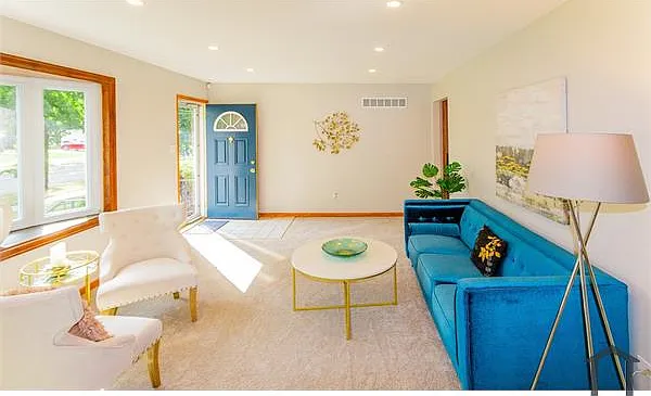 6501 Morningstar Ln — Photo 3
