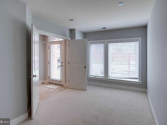 5th image of 2948 Stella Blue Ln