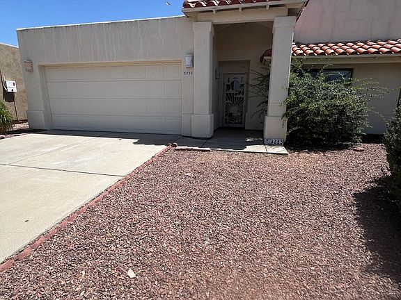 2nd image of 3233 W Orbison St