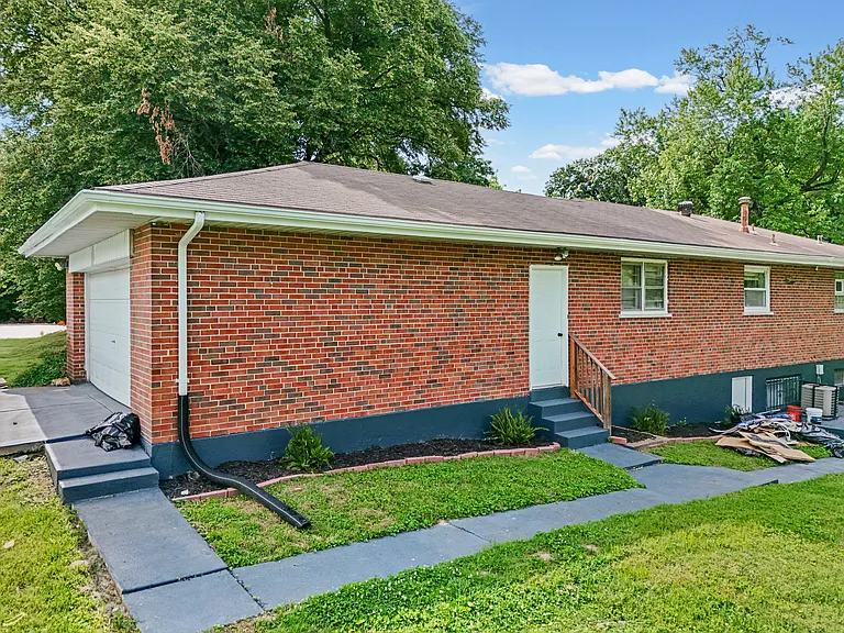 10325 Lookaway Dr — Photo 58