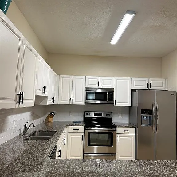 3123 Sun Lake Ct #A — Photo 13