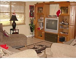 1st image of 2342 Kerridale St
