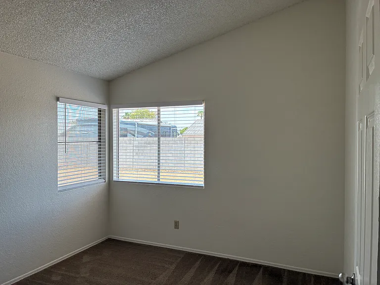 8208 W Columbine Dr — Photo 25