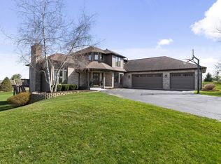 11133 Stratford Pl, Belvidere, IL 61008