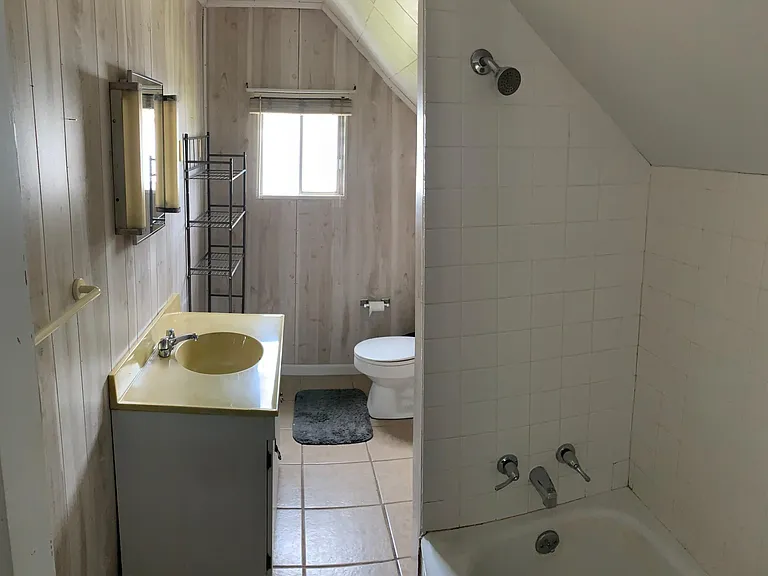 245 Green St — Photo 10