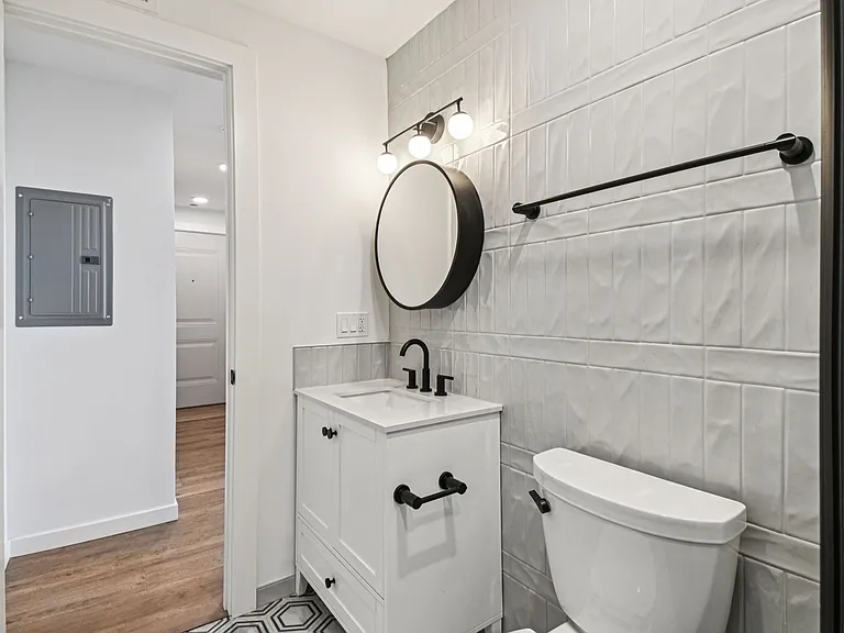 The Nest at Lincoln Park West — Photo 104