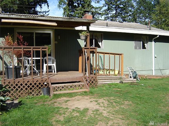 5th image of 9602 Starlet Ln NW