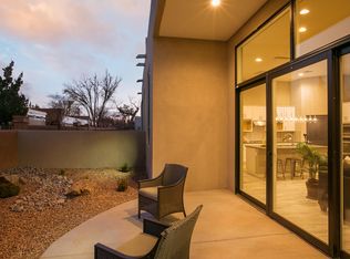 3008 Calle Obispo, Albuquerque, NM 87107