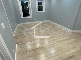 11 University Rd #26, Brookline, MA 02445