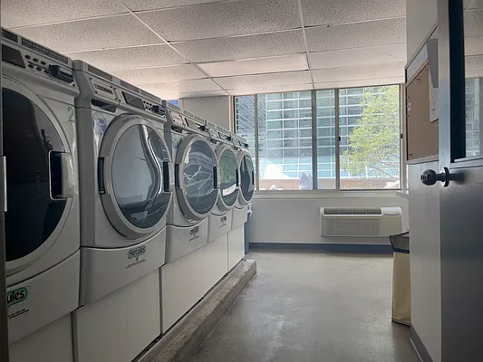 Rented by PENN PLAZA PROPERTY INC | media 24