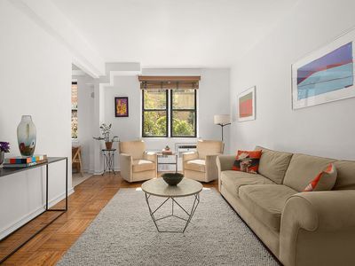 350 Bleecker St, New York, NY, 10014