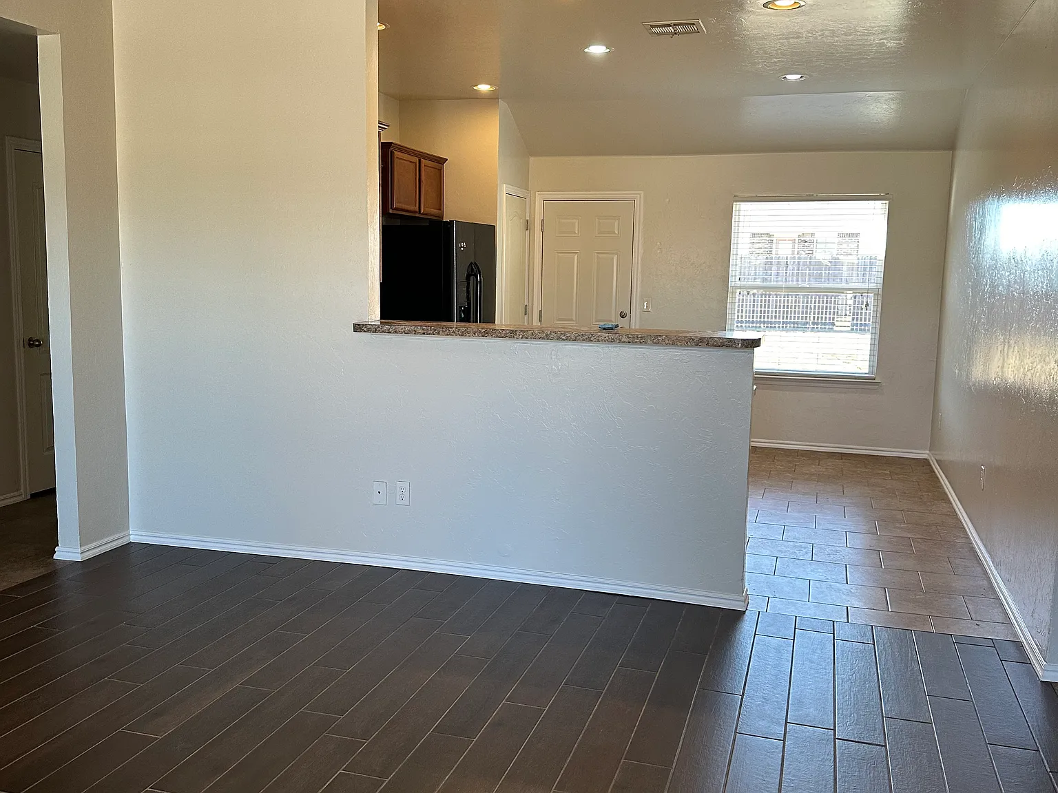 9637 Kylie Dr — Photo 2