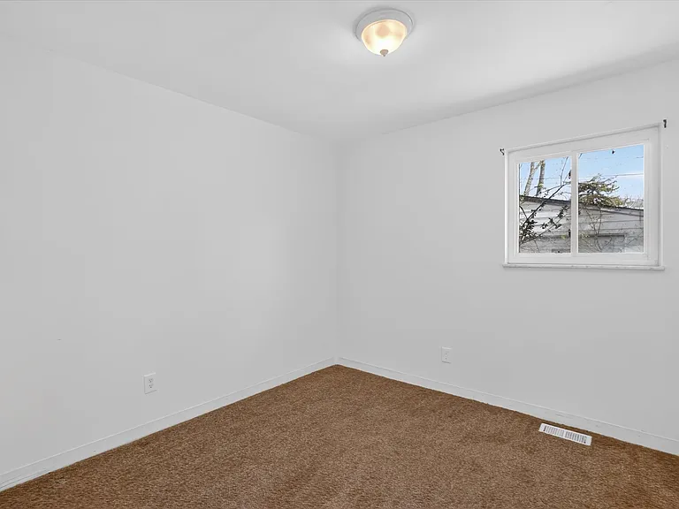 3502 Ridgecliffe Dr — Photo 5