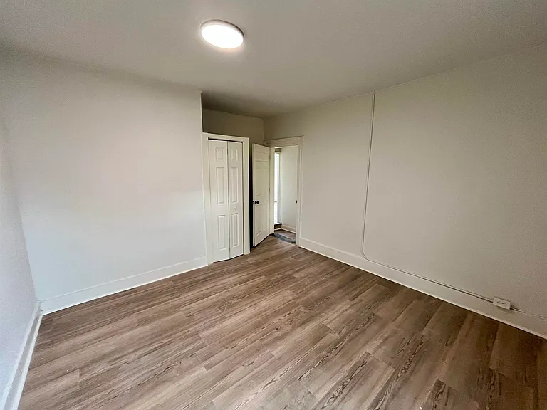 500 Ridge St #A — Photo 8