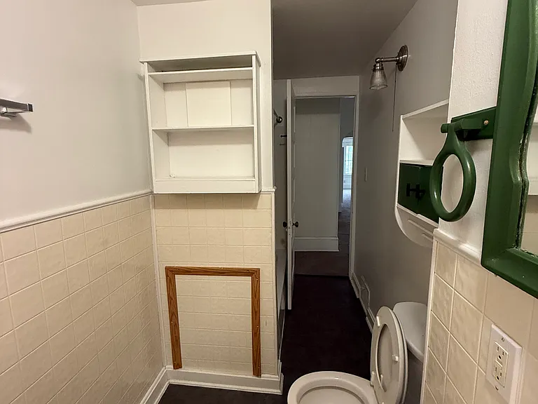 Bathroom (prior to update)
