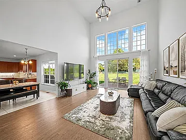 157 Woodland Dr
