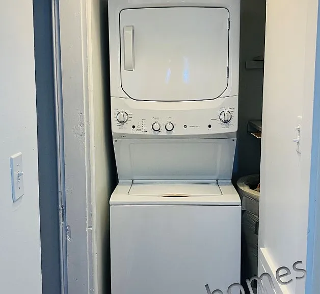 New washer/dryer provided