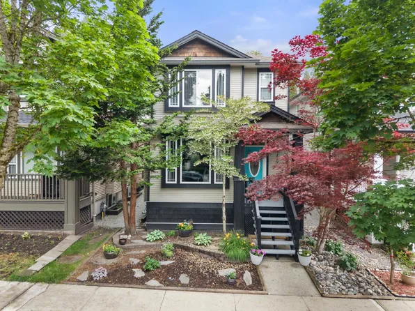 24199 102b Ave, Maple Ridge, BC V2W 2C5