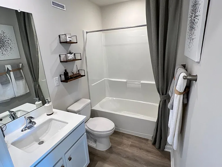 215 Macoun Way — Photo 17