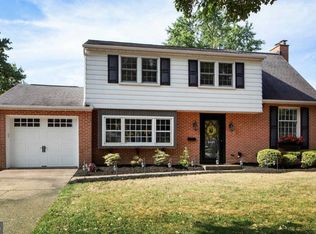 4601 Danbury Rd, Harrisburg, PA 17109