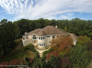 2110 Shadow Brook Dr, Wall Township, NJ 07719