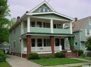 1584 Elmwood Ave, Lakewood, OH