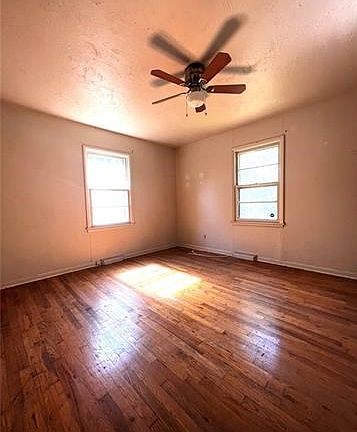 4th image of 9808 Marsh Ave