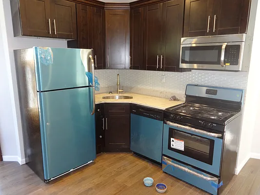 Rented by Blue Egg Realty Corp | media 29