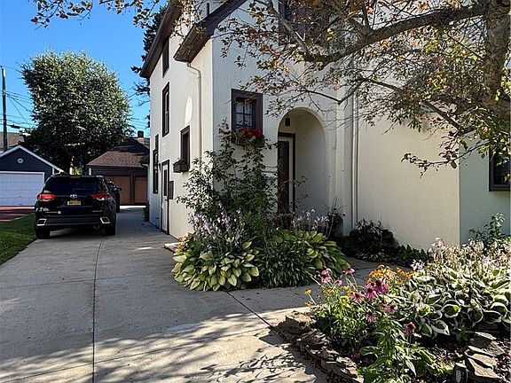 5th image of 20 Grasmere Rd