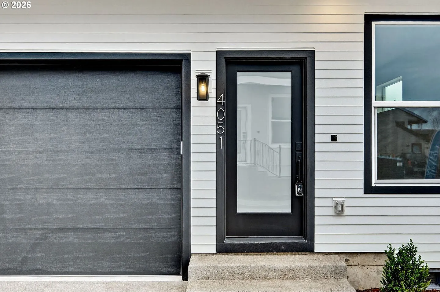Brand-New 2-Bedroom Townhome with Modern Kitchen, Walk-In Closet & Attached Garage — Photo 4