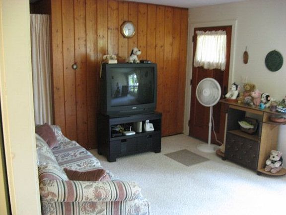 5th image of 12052 Teifer Avenue Ext