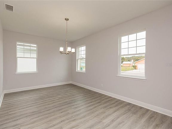 4th image of 6421 S Englewood Ave