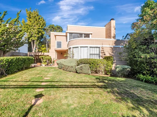 2910 Hillside Dr, Burlingame, CA 94010