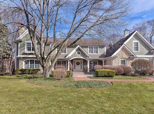 1211 Sunset Rd, Geneva, IL 60134