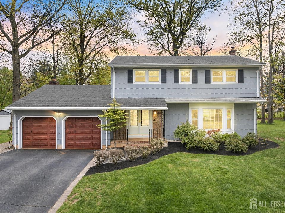 1st image of 431 Brentwood Dr