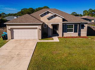 958 Dusseldorf Ave NW, Palm Bay, FL 32907