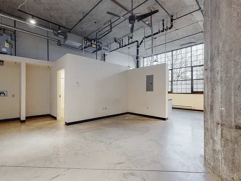 Reynolds Lofts — Photo 38