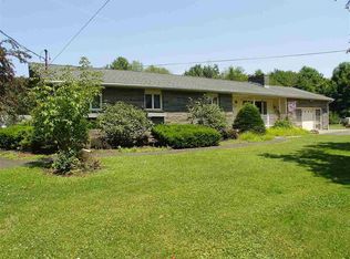 41 Guideboard Rd, Waterford, NY 12188