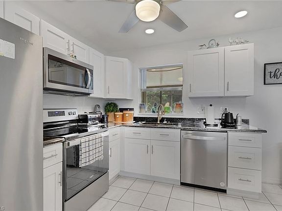 5th image of 12213 De Moya DR