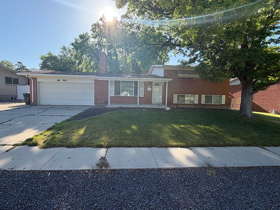 1st image of 987 Wildwood Dr